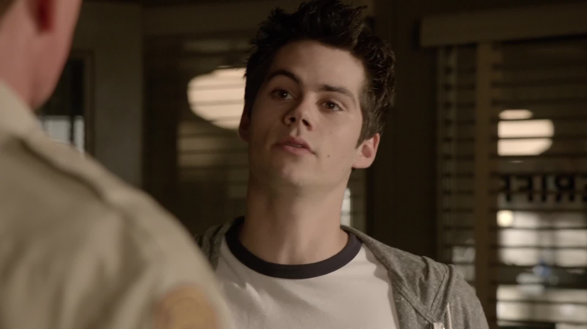 Index of /caps/teenwolf/402/images 