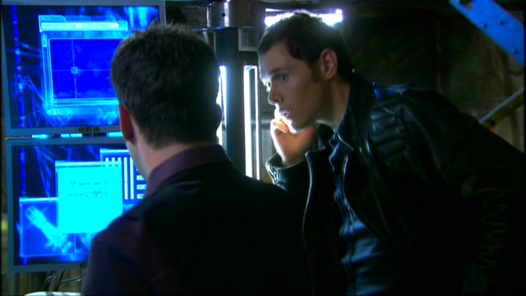 Index of /caps/torchwood/112/images 