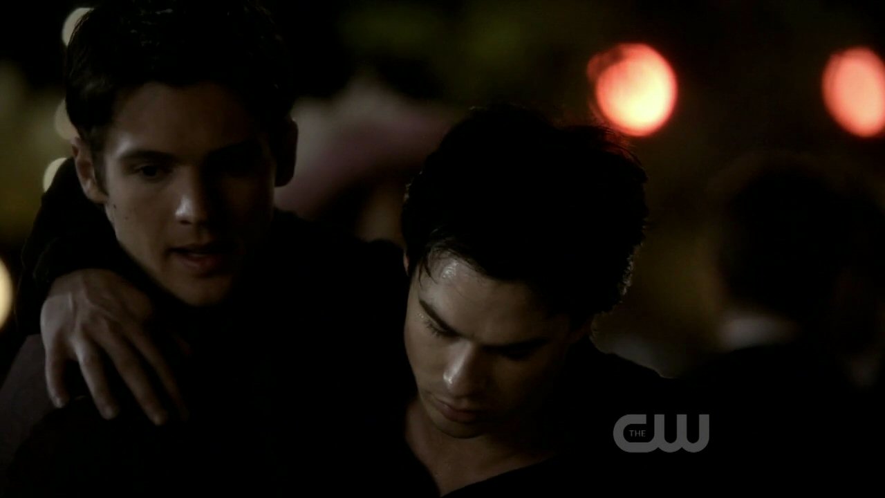 Index of /caps/tvd/222/images 